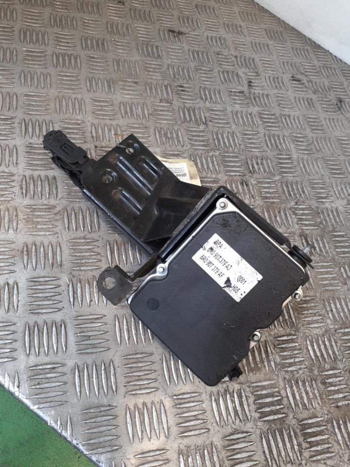 Blocco ABS (antibloccaggio freni) VOLKSWAGEN POLO 5 PHASE 1 Pepper Grey (LD7R/U5) Diésel - 1
