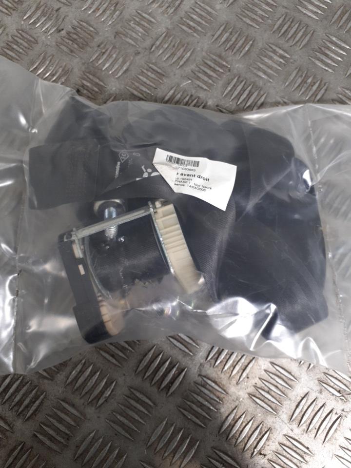 Ceinture avant droit RENAULT TWINGO 2 PHASE 1   Noir Nacré (NV676) Essence - 1