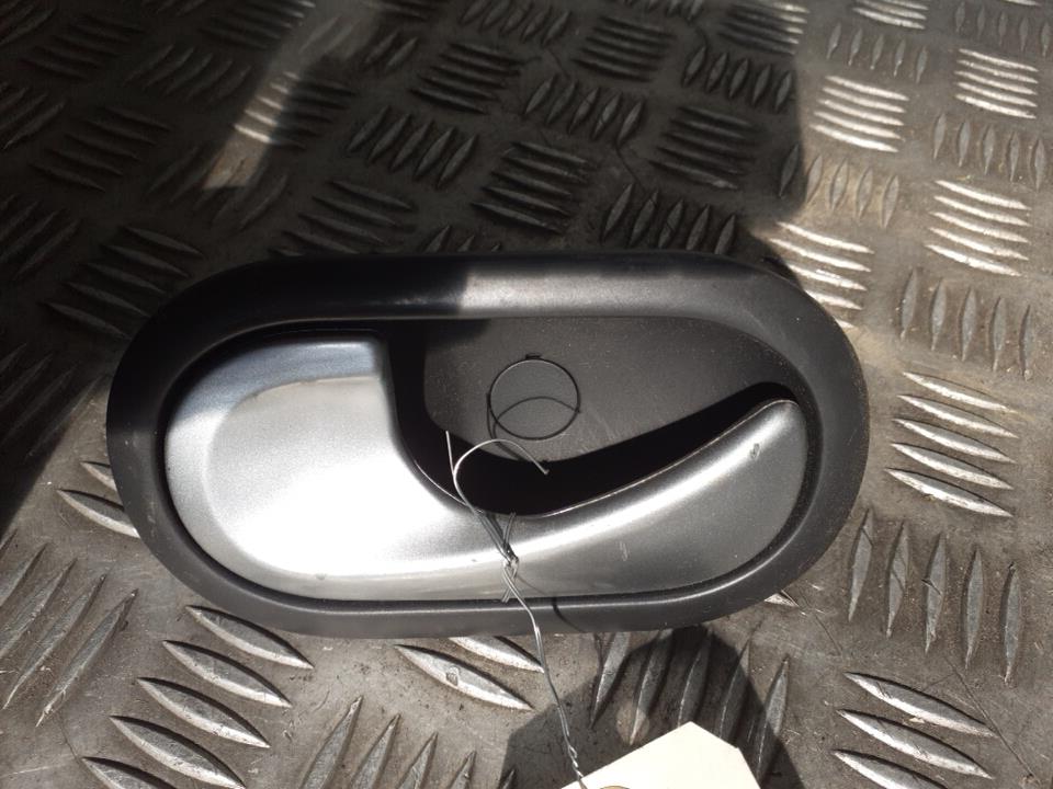 Maniglia interna posteriore sinistra RENAULT CLIO 3 PHASE 2 BREAK Diésel - 1