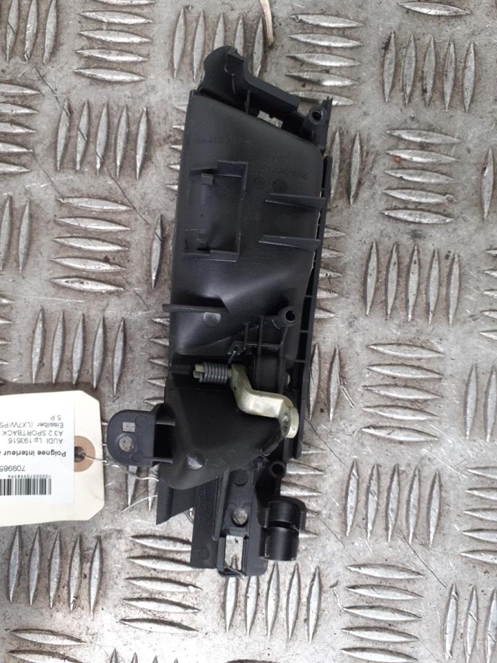 Poignee interieur avant droit AUDI A3 2 SPORTBACK PHASE 2 Gris  Eissilber  (LX7W/P5)  - 1