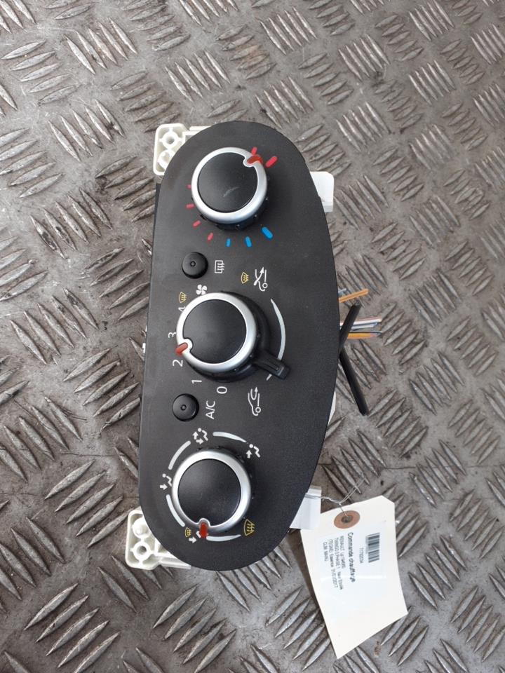 Commande chauffage RENAULT TWINGO 3 PHASE 1   Noir Etoilé (TEGNE) Essence - 1