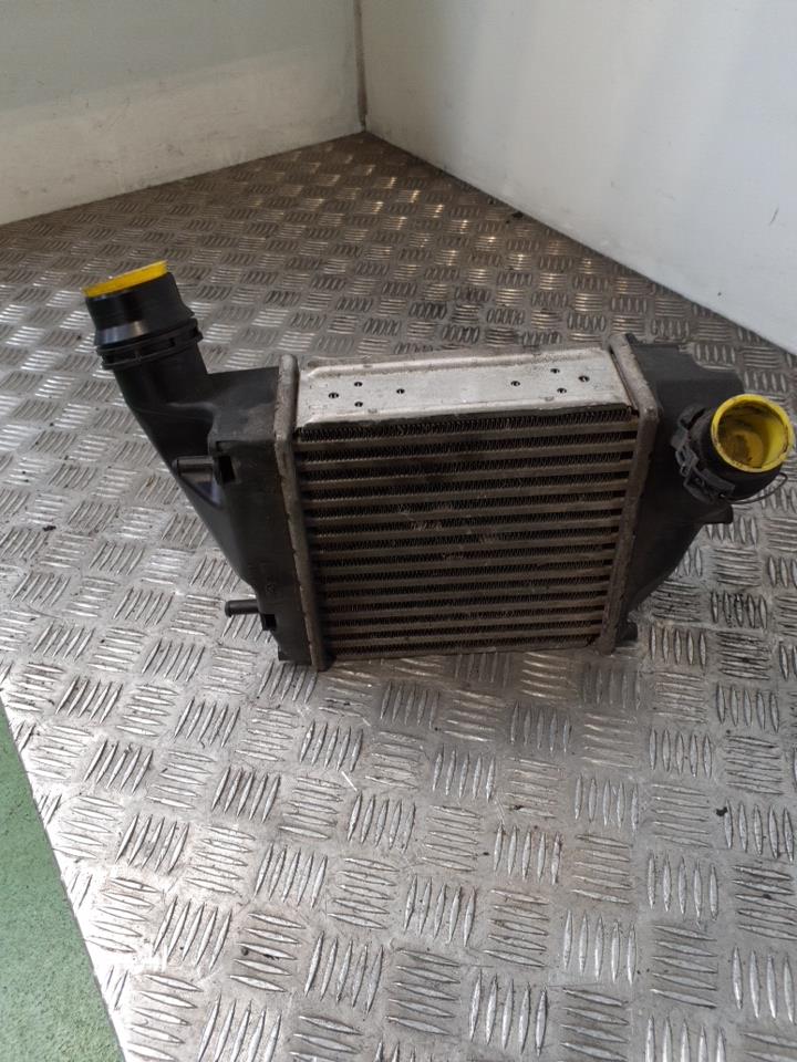 Echangeur air (Intercooler) AUDI A4 2 PHASE 2  (Black Sapphire) (20R/2HU/GBG) Diesel - 1