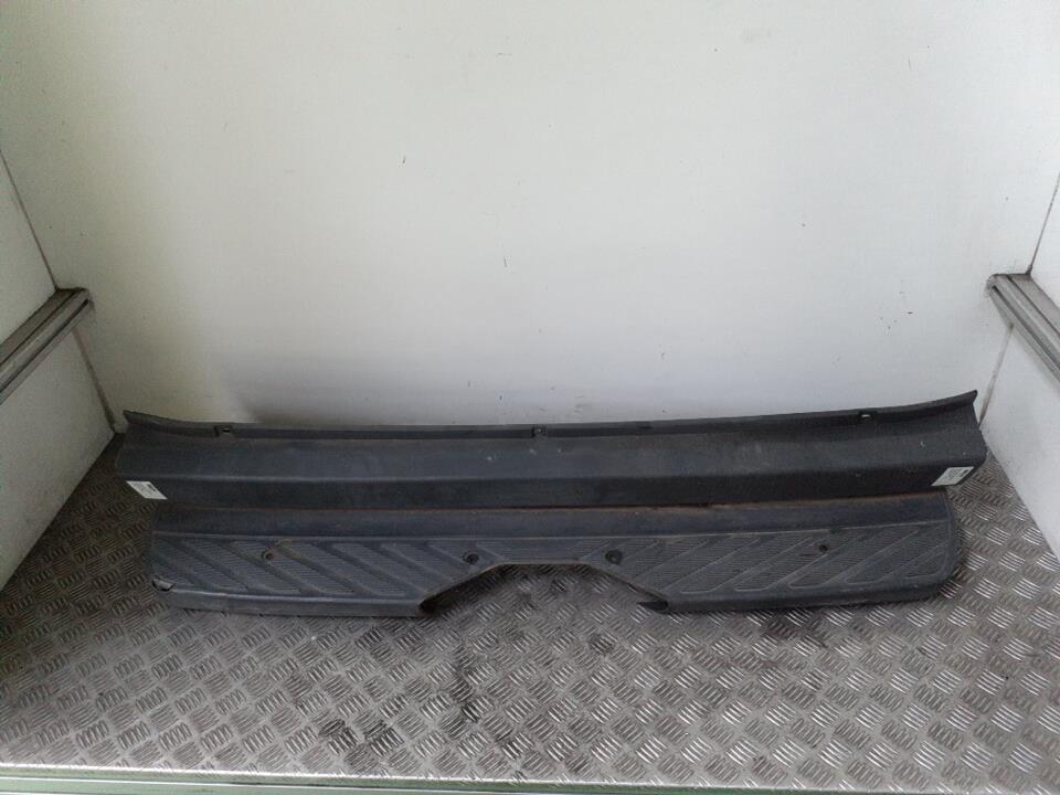 Pare choc arriere MERCEDES SPRINTER 2 PHASE 1   Arcticweiss (9147) Diesel - 1