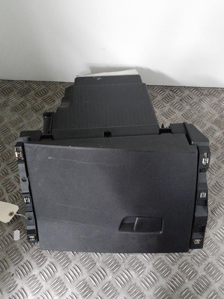 Boite a gants RENAULT CLIO 5 Essence - 1