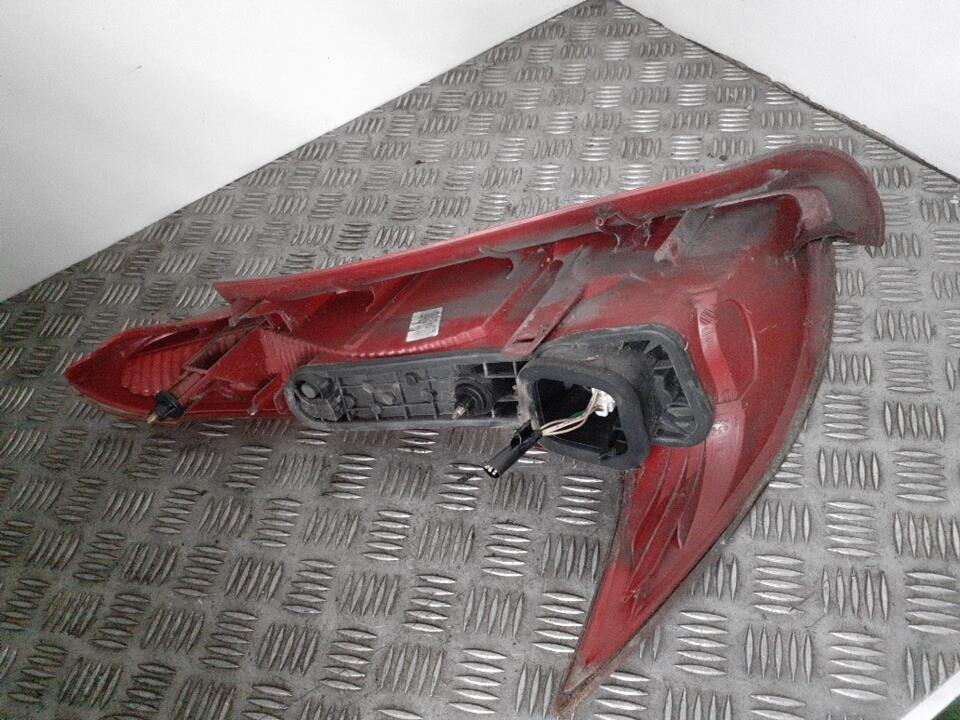 Fanale posteriore principale destro (luci) PEUGEOT 206 PHASE 2 BREAK Gris Cendre (ETS)  - 1