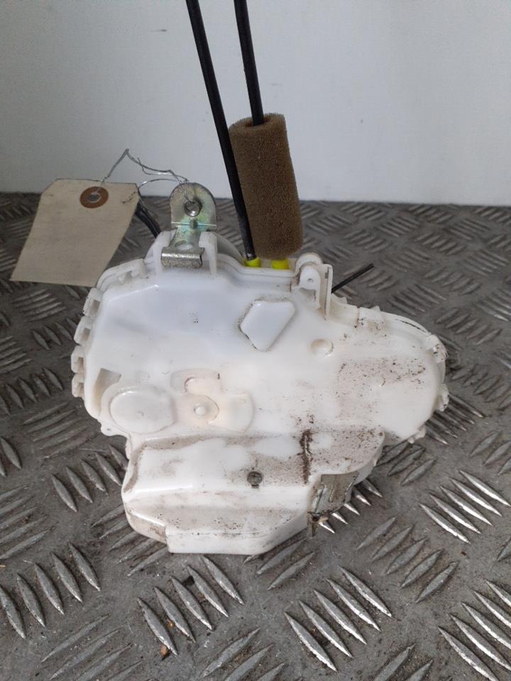 Serratura posteriore destra HONDA CIVIC 8 PHASE 1 Diésel - 1