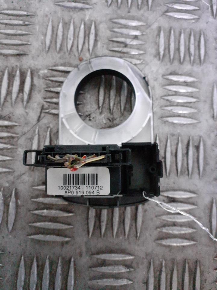 Commande de phare AUDI A1 1 PHASE 1   Scubablau Metallic (LX5Q/S9) Essence - 1
