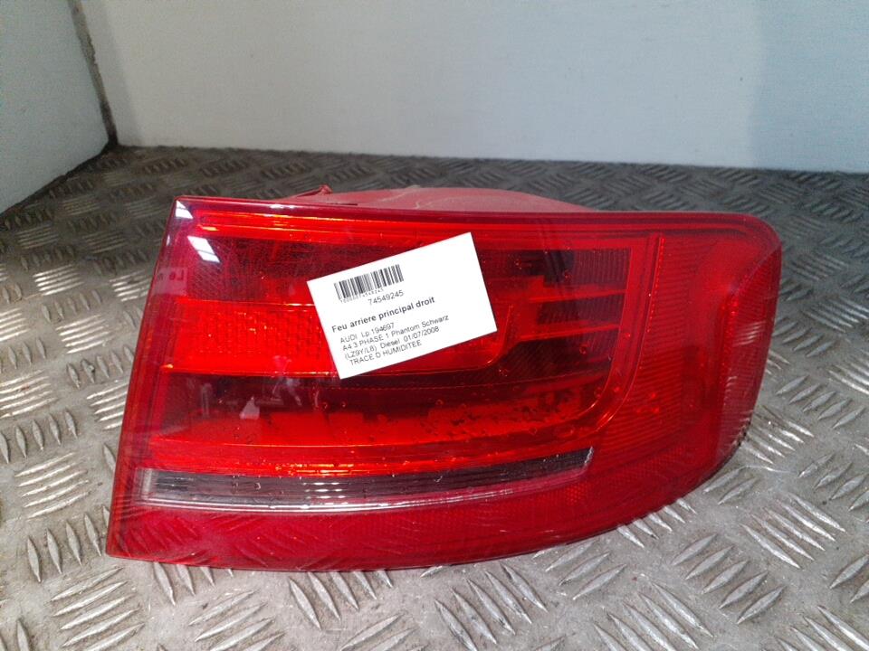 Fanale posteriore principale destro (luci) AUDI A4 3 PHASE 1 Phantom Schwarz (LZ9Y/L8) Diésel - 1