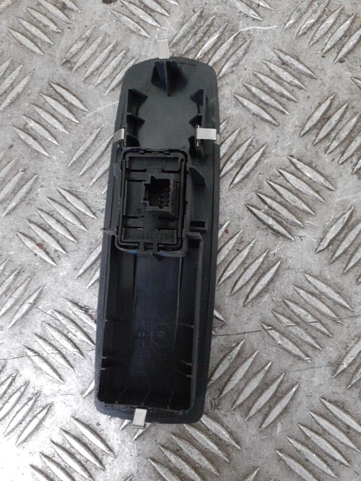Interruttore lavacristalli anteriore destro RENAULT MEGANE 3 PHASE 3 Gris Titanium (TEKPN)  - 1