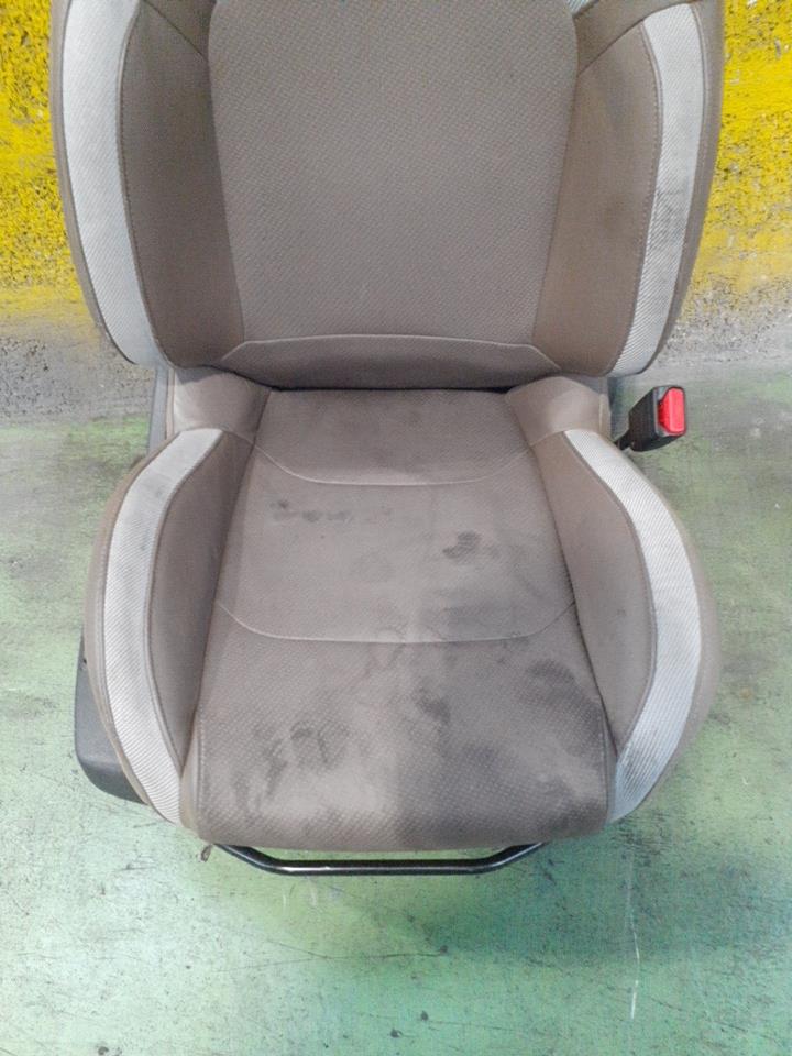 Siege avant droit CITROEN DS4 PHASE 1 Diesel - 1