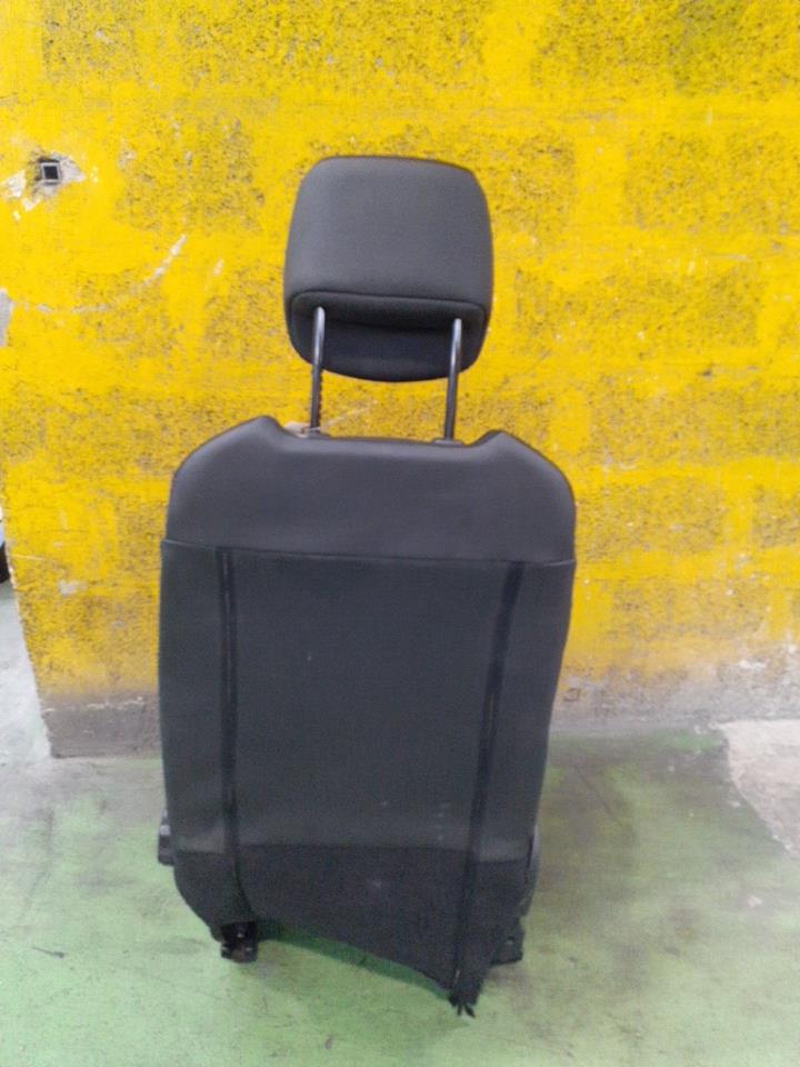 Siege avant droit RENAULT CLIO 4 PHASE 1 Diesel - 1