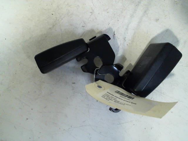 Aggancio cintura sicurezza posteriore destro OPEL CORSA D PHASE 2  (Flame Red) (547/79L/79U) Diésel - 1