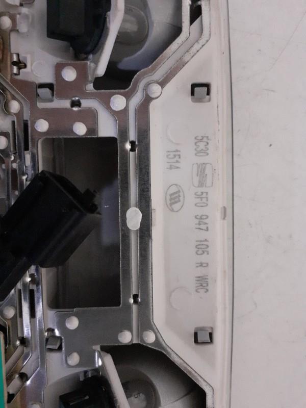 Eclairage de plafonnier SEAT LEON 3 ST PHASE 1 BREAK Diesel - 1