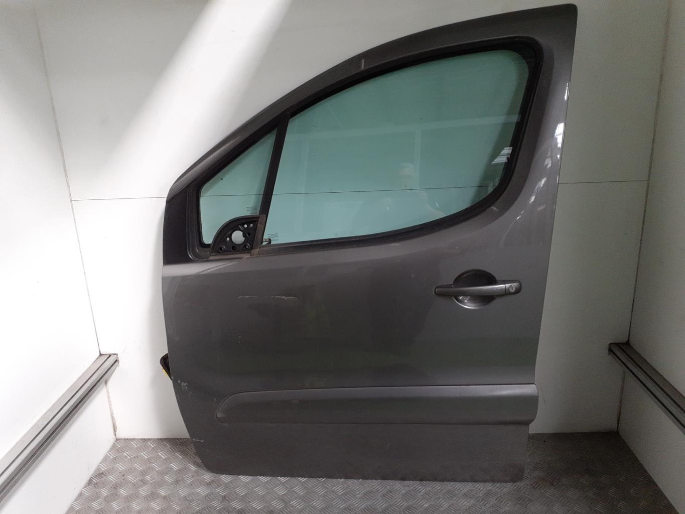 Porte avant gauche PEUGEOT PARTNER 2 PHASE 1 Gris Moondust (KTQ) Diesel - 1