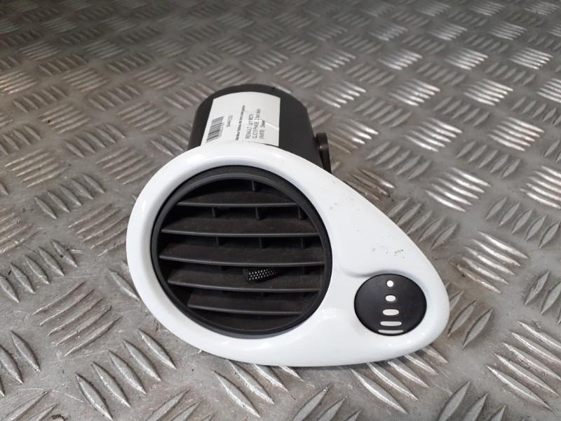 Bocchetta aerazione cruscotto anteriore sinistra RENAULT CLIO 3 PHASE 2 Noir Nacré (NV676) Diésel - 1