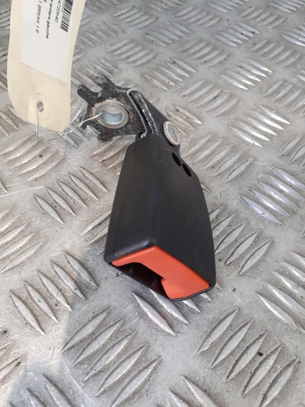 Aggancio cintura sicurezza posteriore sinistro FORD FOCUS 3 PHASE 1 BREAK Diésel - 1