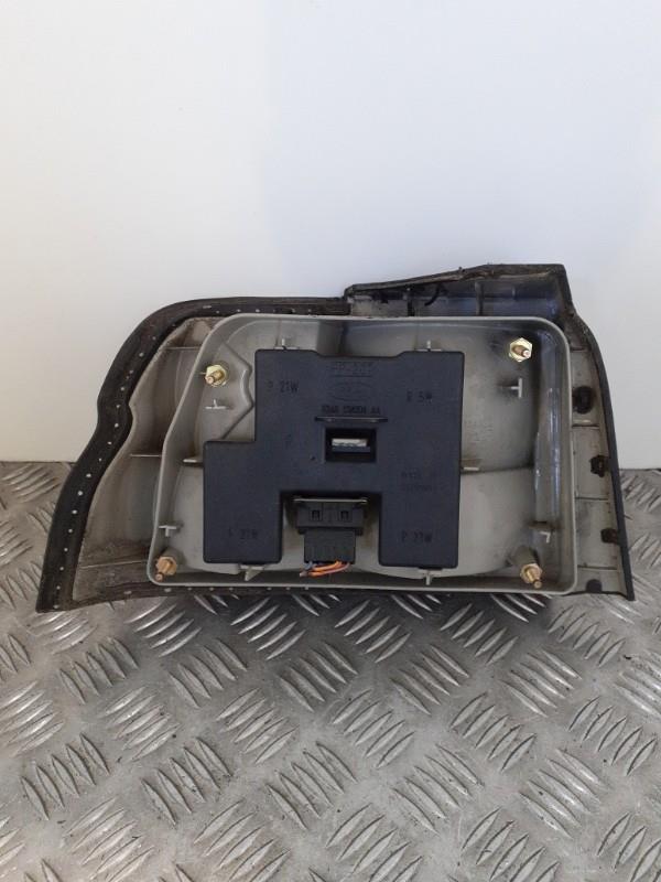 Fanale posteriore principale destro (luci) FORD ESCORT 6  (Polarisgrau / Gris Titane) (MRSE) Gasolina - 1