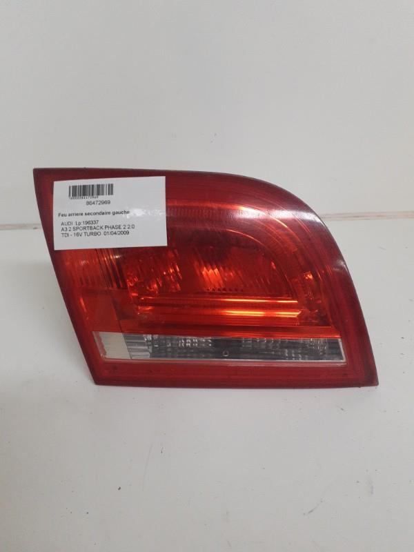Feu arriere secondaire gauche (feux) AUDI A3 2 SPORTBACK PHASE 2 Phantom Schwarz (LZ9Y/L8) Diesel - 1