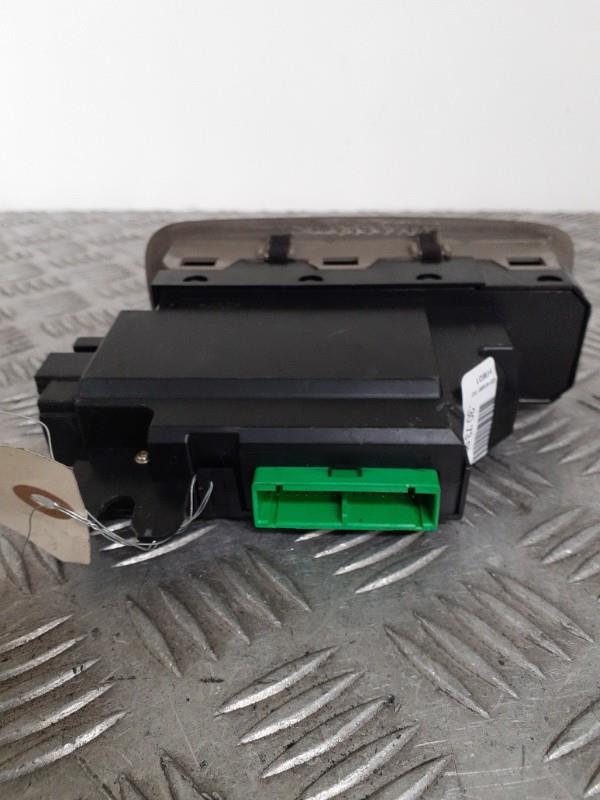 Interruttore lavacristalli anteriore sinistro VOLVO XC 90 1 PHASE 1 Cedar Green (465) Gasolina - 1