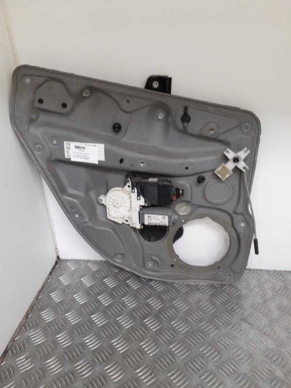 Alzacristalli elettrico posteriore sinistro VOLKSWAGEN GOLF 4 Blue-anthrazit perleffekt (LC7V/F8) Diésel - 1