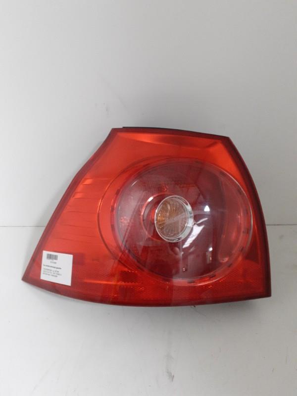Fanale posteriore principale sinistro (luci) VOLKSWAGEN GOLF 5 United Grey Metallic (LA7T/X6) Diésel - 1