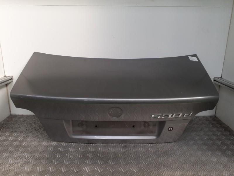 Malle/Hayon arriere BMW SERIE 5 E39 PHASE 2   Sterlinggrau (472) Diesel - 1