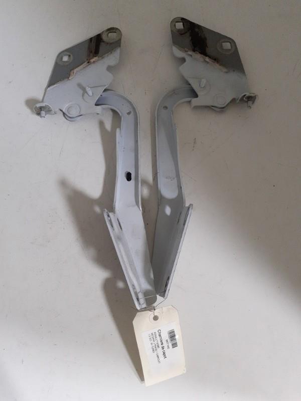 Charniere de capot RENAULT MEGANE 3 PHASE 1 CABRIOLET Diesel - 1