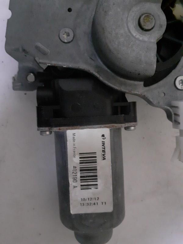 Alzacristalli elettrico posteriore destro NISSAN QASHQAI 1 PHASE 1 Diésel - 1