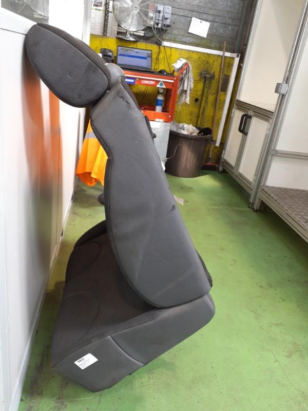 Siege avant droit (banquette double) CITROEN JUMPY 2 Jaune PTT (EDC) Diesel - 1