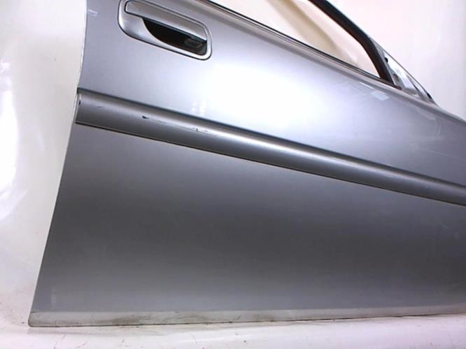 Portière Avant Droite Pour Opel Vectra B Phase 2 - Référence 9153650