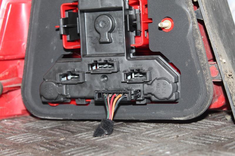 Fanale posteriore principale destro (luci) VOLKSWAGEN JETTA 3  - 1