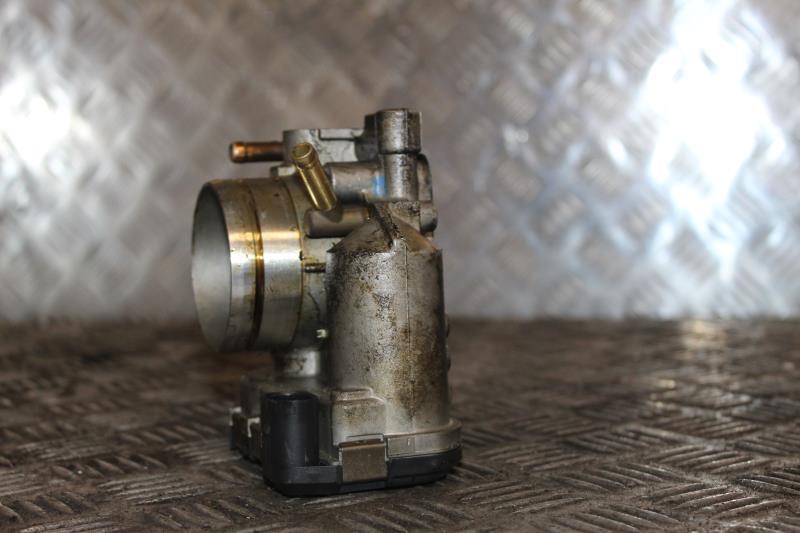 Corpo farfallato VOLKSWAGEN JETTA 3  - 1