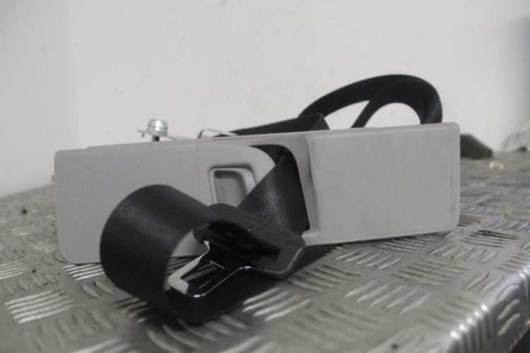 Ceinture avant gauche