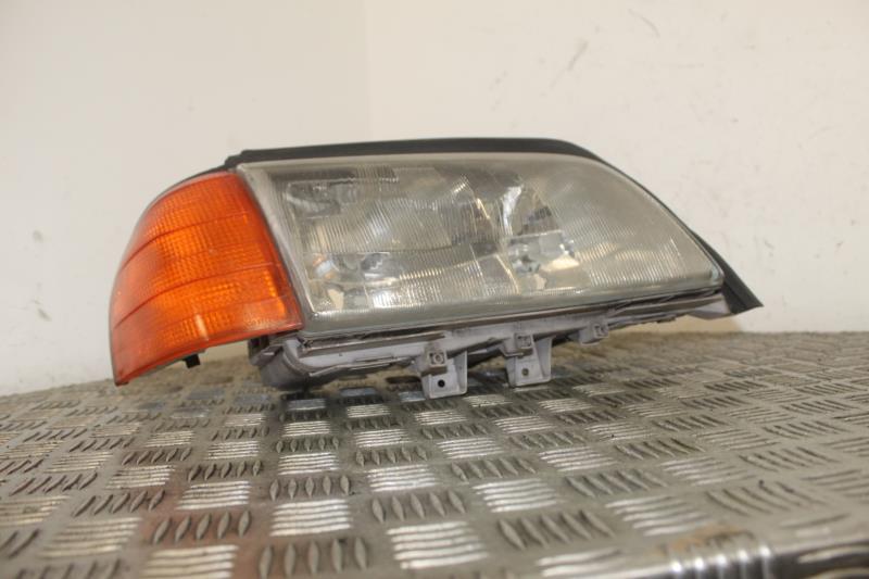 Gruppo ottico anteriore principale destro (luci)(faro) MERCEDES CLASSE C 202 Diésel - 1