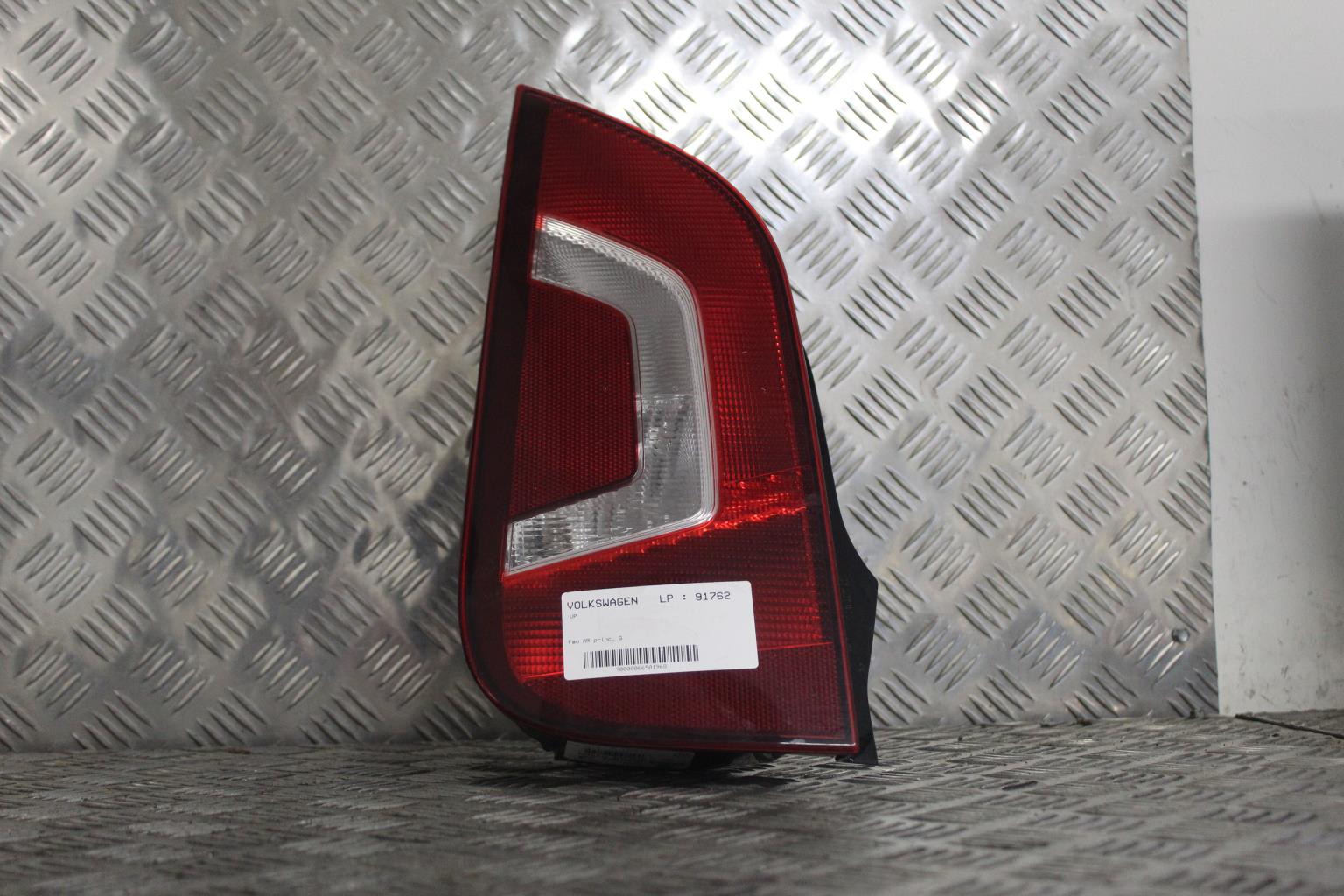 Fanale posteriore principale sinistro (luci) VOLKSWAGEN UP  - 1