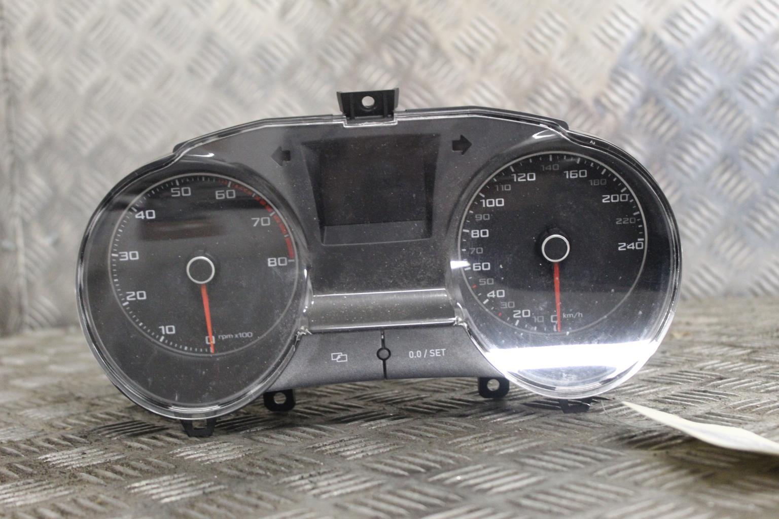 Compteur SEAT IBIZA 4 PHASE 3 Essence - 1