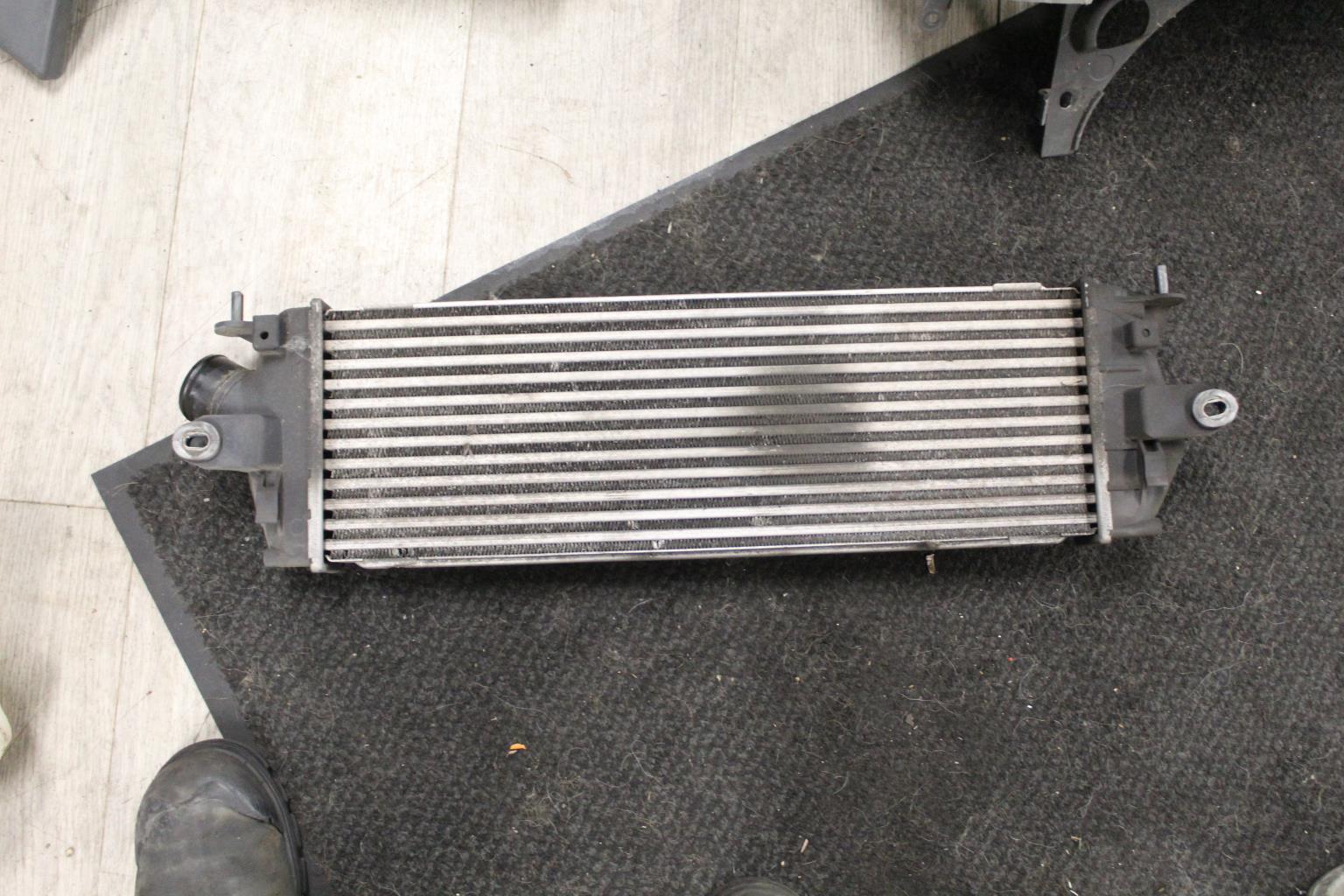 Echangeur air (Intercooler) RENAULT TRAFIC 2 PHASE 2 Diesel - 1