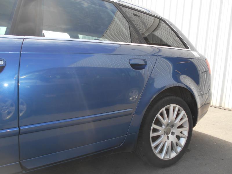 Puerta trasera izquierda AUDI A4 2 AVANT PHASE 2 BREAK Diésel - 1