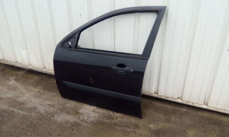 Porte avant gauche FORD FOCUS 1 Essence - 1