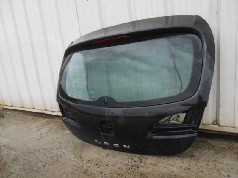 Portabagagli/Portellone posteriore SEAT LEON 1 Diésel - 1