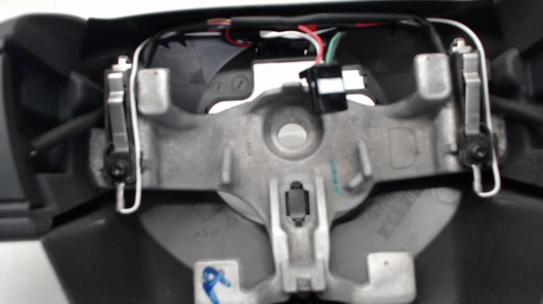 Volant RENAULT MEGANE 3 PHASE 3 Diesel - 1
