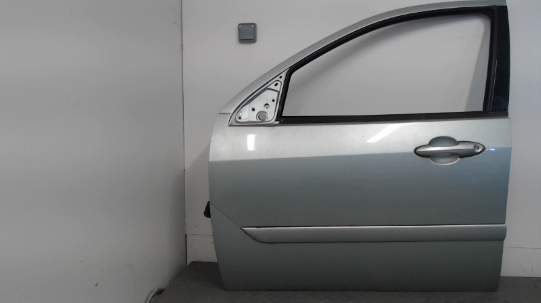 Porte avant gauche FORD FOCUS 1 Diesel - 1