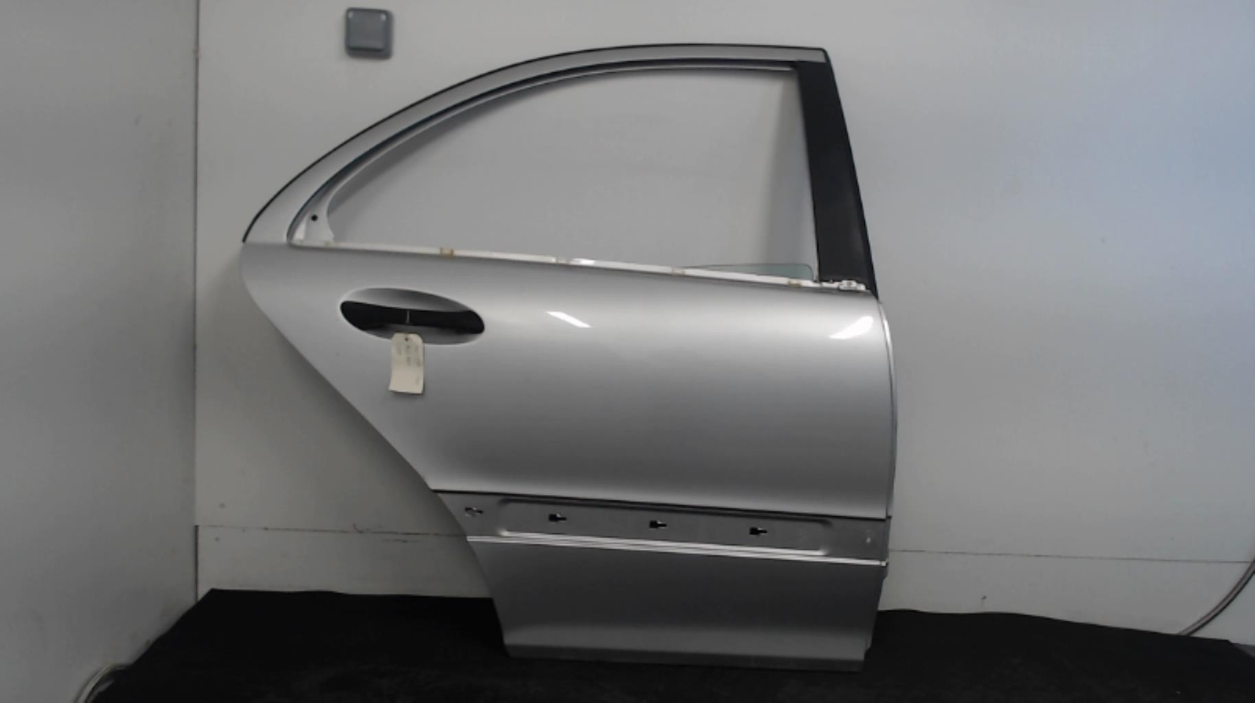 Portiera posteriore destra MERCEDES CLASSE C 203 PHASE 1 Diésel - 1