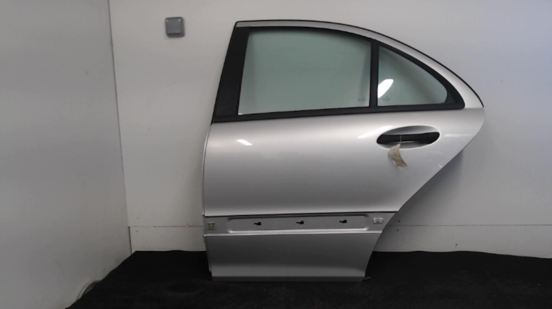 Portiera posteriore sinistra MERCEDES CLASSE C 203 PHASE 1 Diésel - 1