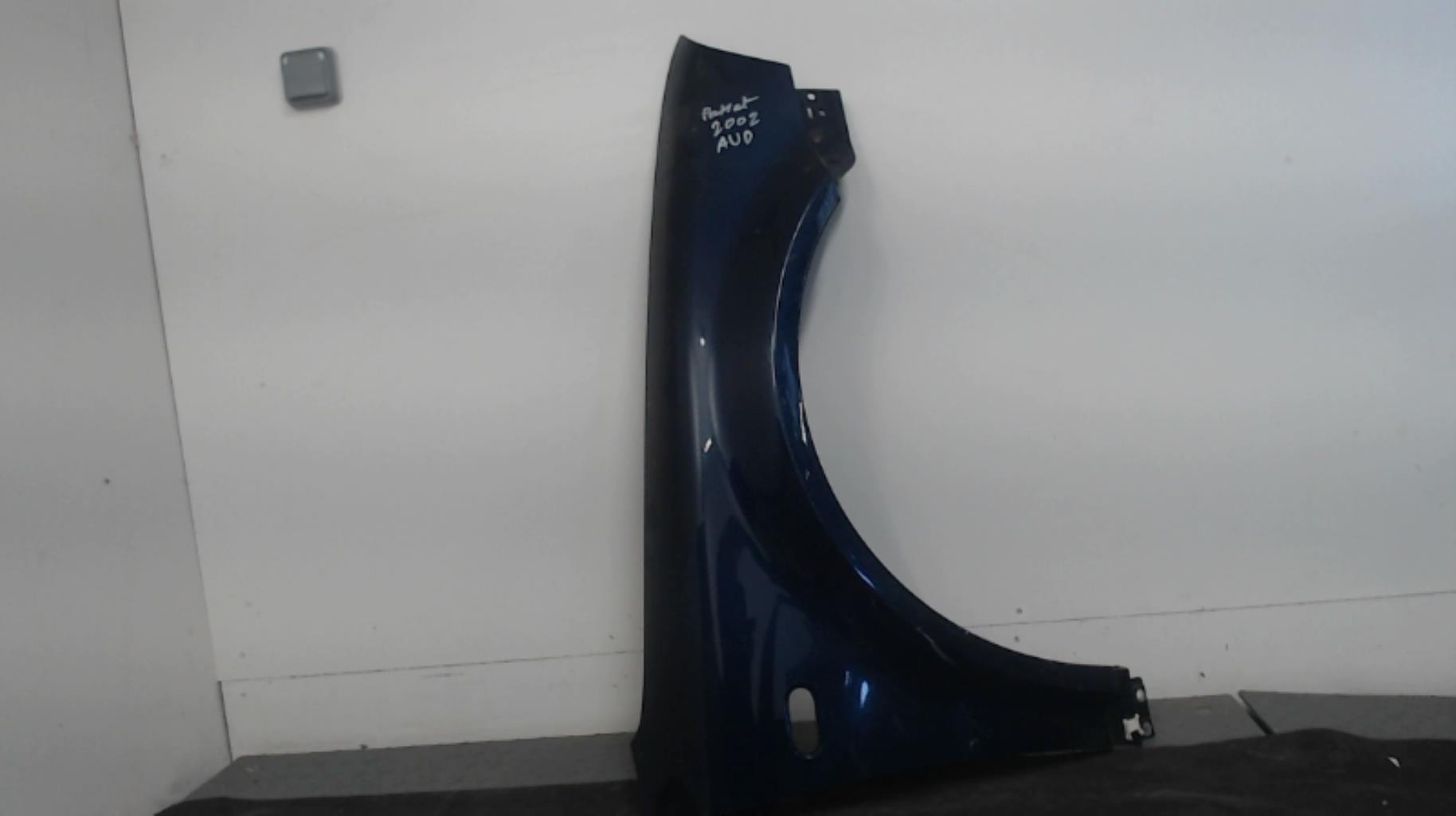Parafango anteriore destro VOLKSWAGEN PASSAT 4 PHASE 2 Diésel - 1