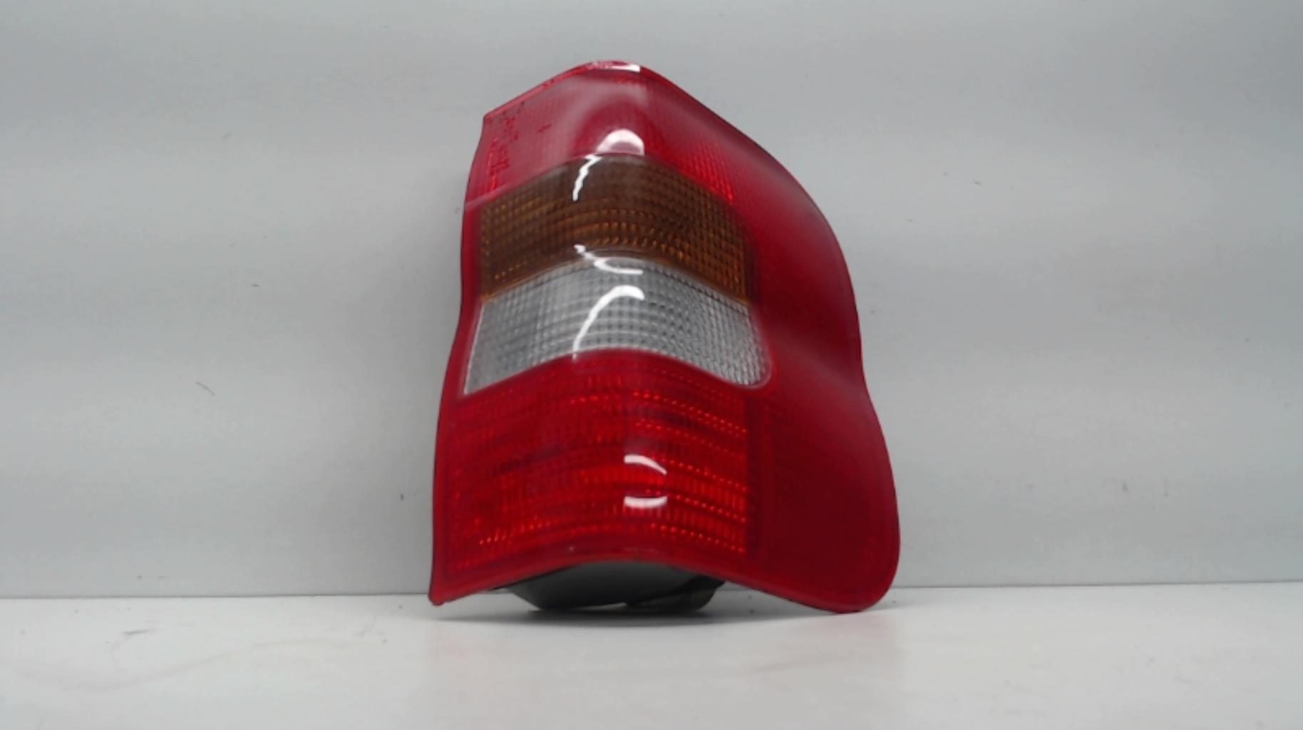 Fanale posteriore principale destro (luci) OPEL COMBO B Gasolina - 1