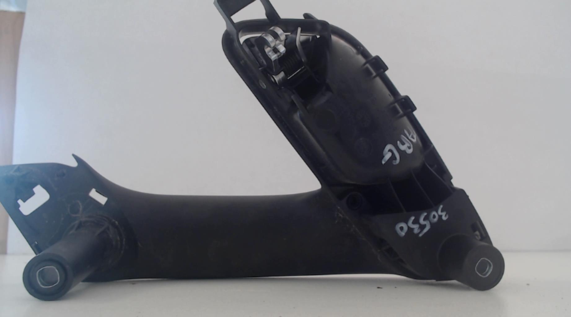 Maniglia interna posteriore sinistra VOLKSWAGEN POLO 5 PHASE 2 Diésel - 1