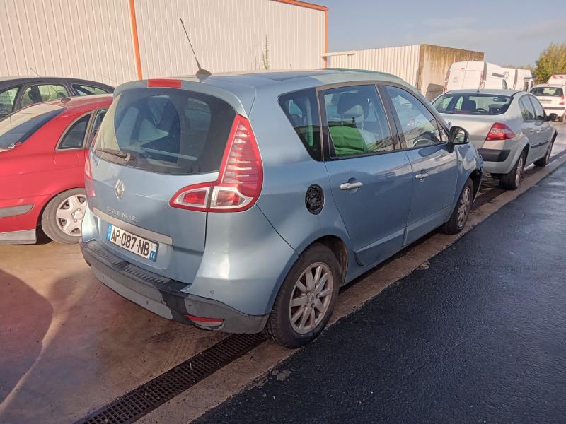 Gruppo ottico posteriore secondario destro (luci) RENAULT SCENIC 3 PHASE 1 Diésel - 1