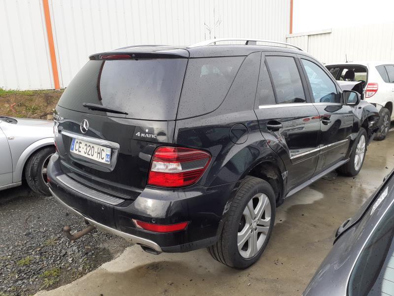 Interruttore luci emergenza MERCEDES CLASSE M 164 PHASE 2 Diésel - 1