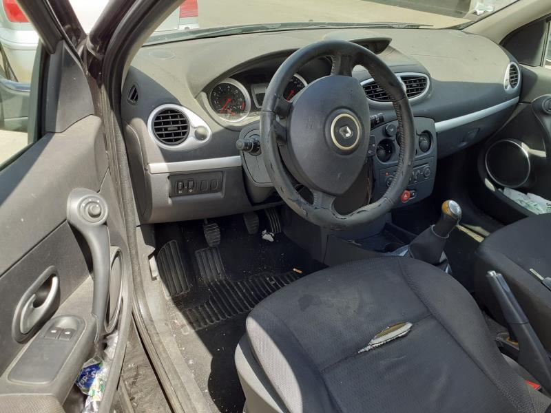 Compresseur clim RENAULT CLIO 3 PHASE 1 Essence - 1